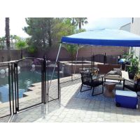 pool fence with self-closing pool gates